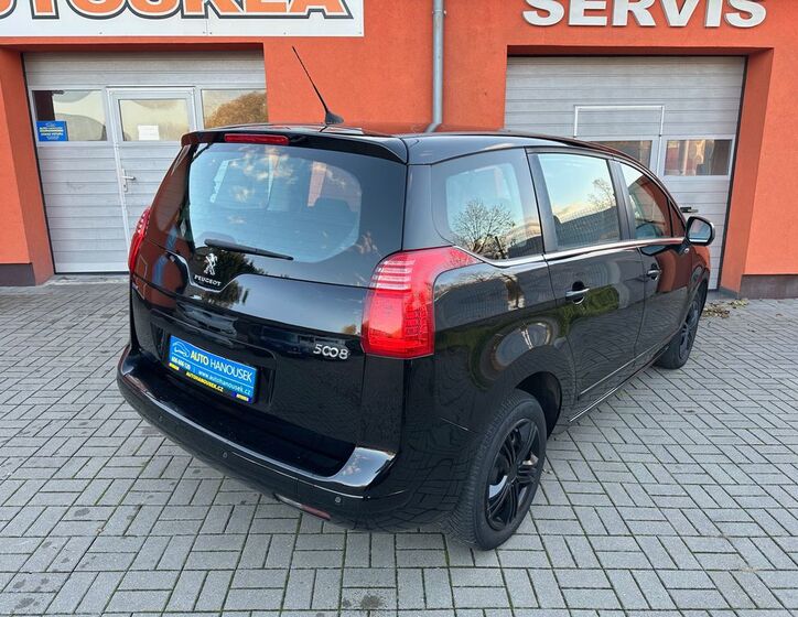Peugeot 5008 2