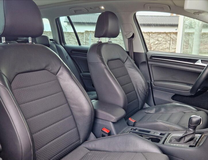 Volkswagen Golf Kombi 1,4 l 110 kw