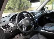 Mercedes-Benz GL SUV 4,7 l 320 kw