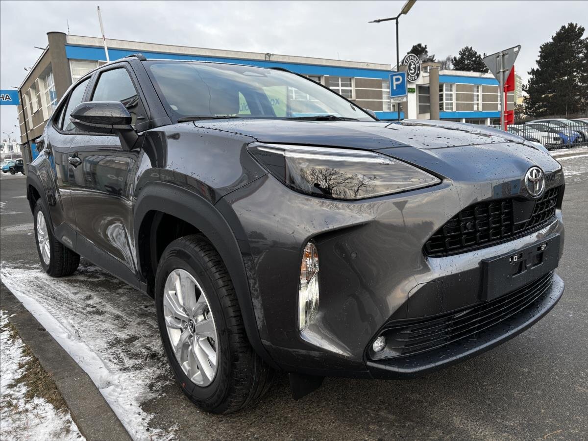 Toyota Yaris Cross SUV 1,5 l 68 kw