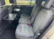 Volkswagen Touran 36