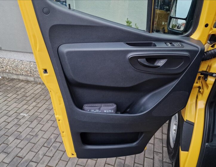 Mercedes-Benz Sprinter Skříň 2,1 l 105 kw