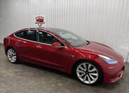 Tesla Model 3 Liftback 0,0 324 kw