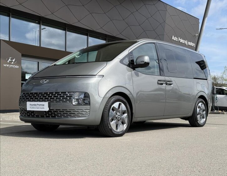 Hyundai Staria VAN / Minibus 2,2 l 130 kw