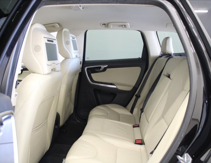 Volvo XC60 SUV 2,0 l 140 kw