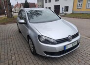 Volkswagen Golf Hatchback 1,6 l 66 kw