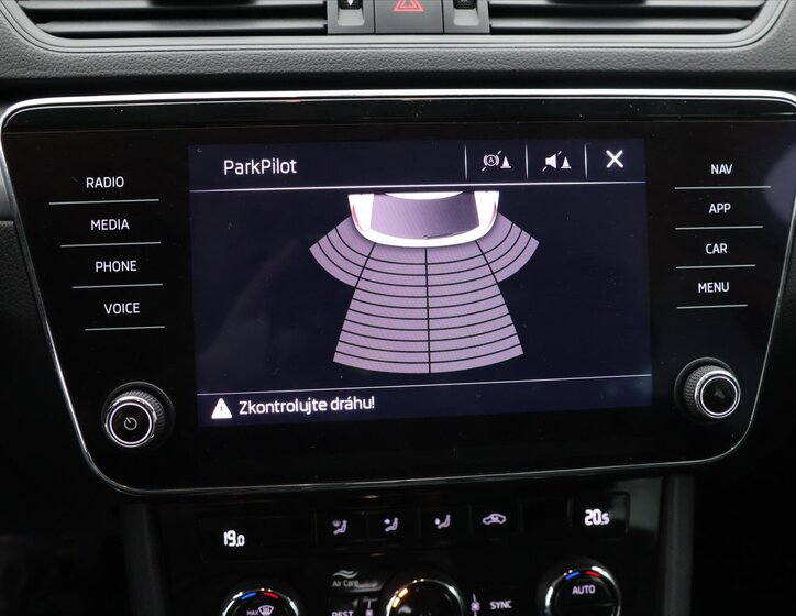 Škoda Superb Kombi 2,0 l 110 kw