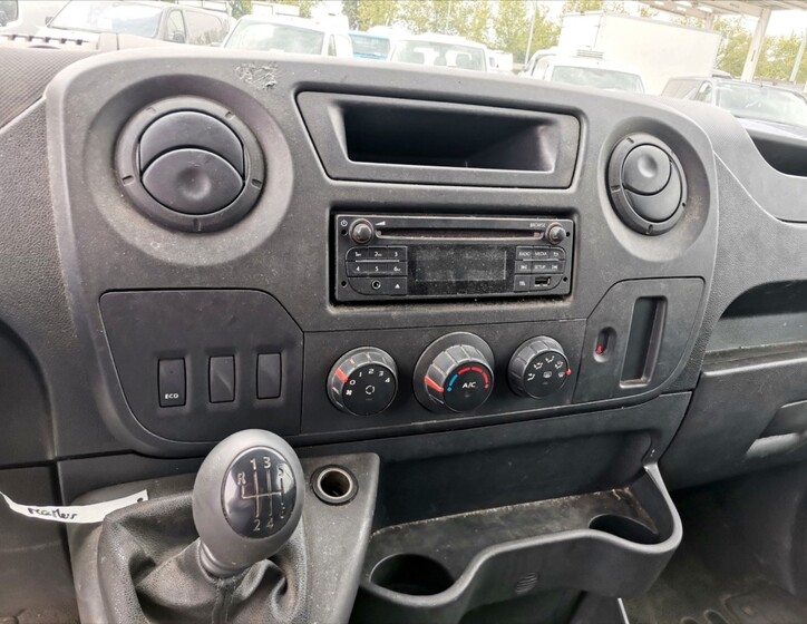 Renault Master 4