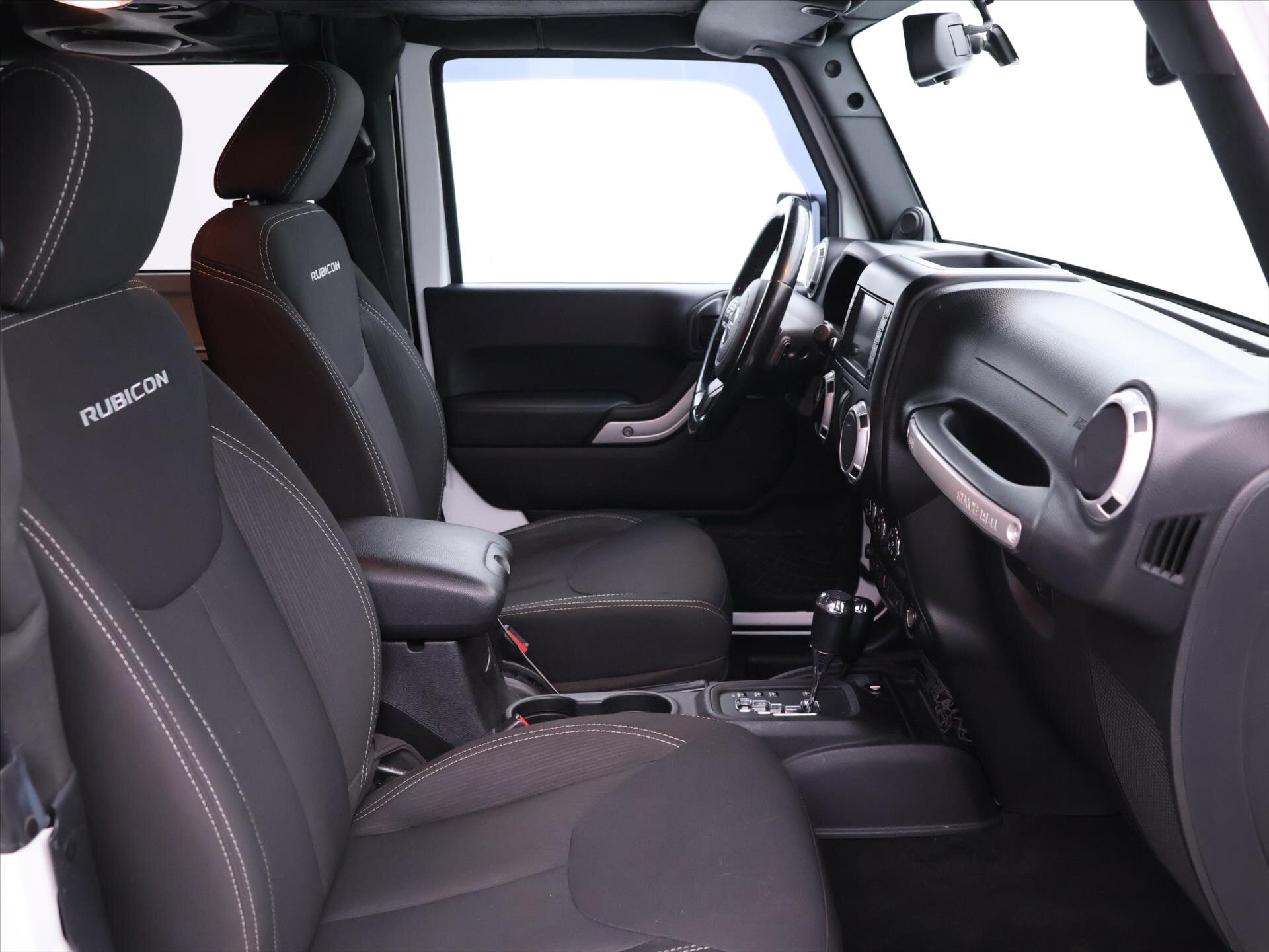 Jeep Wrangler SUV 2,8 l 147 kw