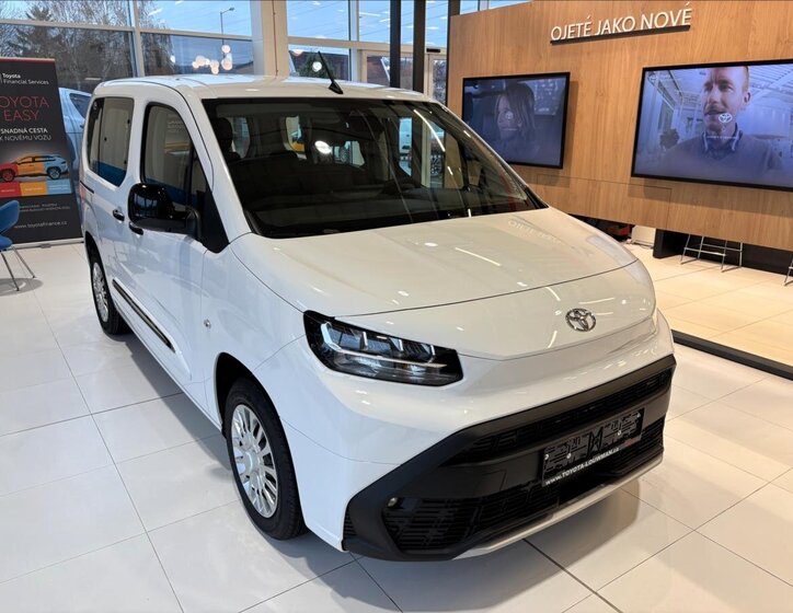 Toyota ProAce City Verso MPV 1,5 l 96 kw