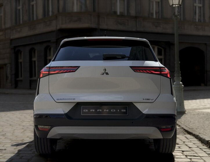 Mitsubishi Grandis SUV 1,8 l 104 kw