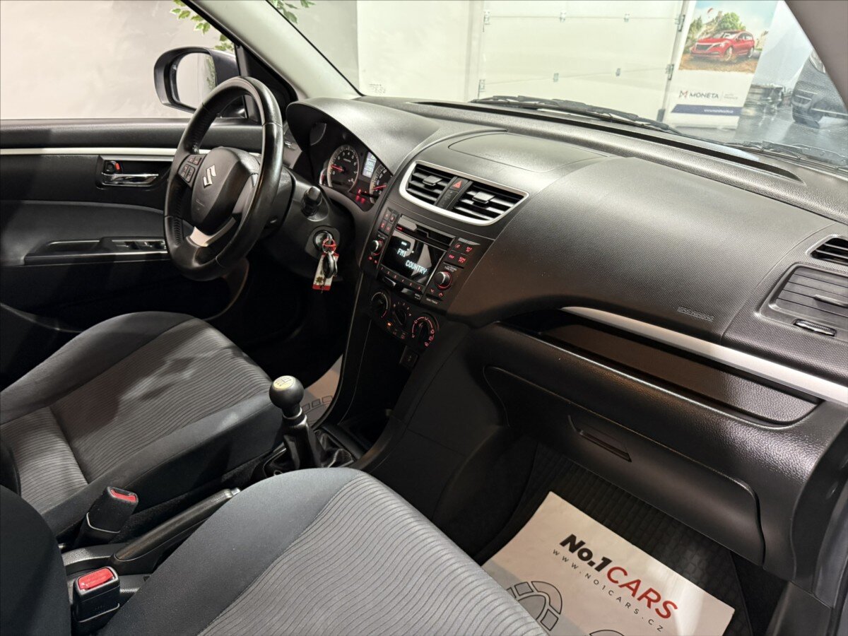 Suzuki Swift Hatchback 1,2 l 66 kw