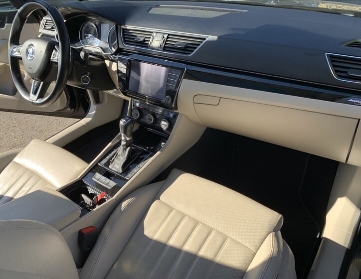 Škoda Superb 15