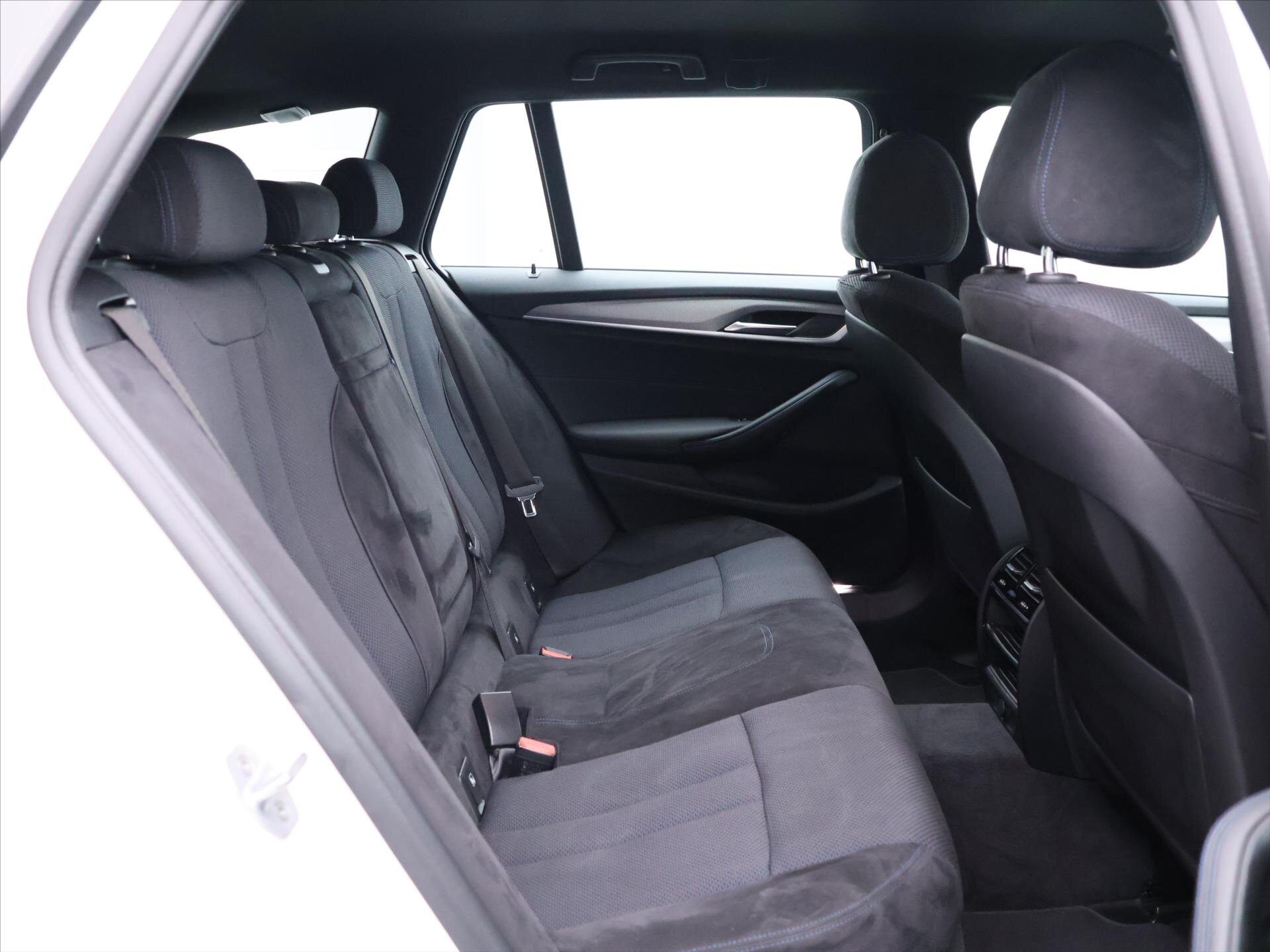 BMW Řada 5 Kombi 2,0 l 140 kw