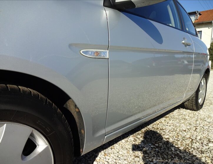 Hyundai Accent Hatchback 1,4 l 71 kw