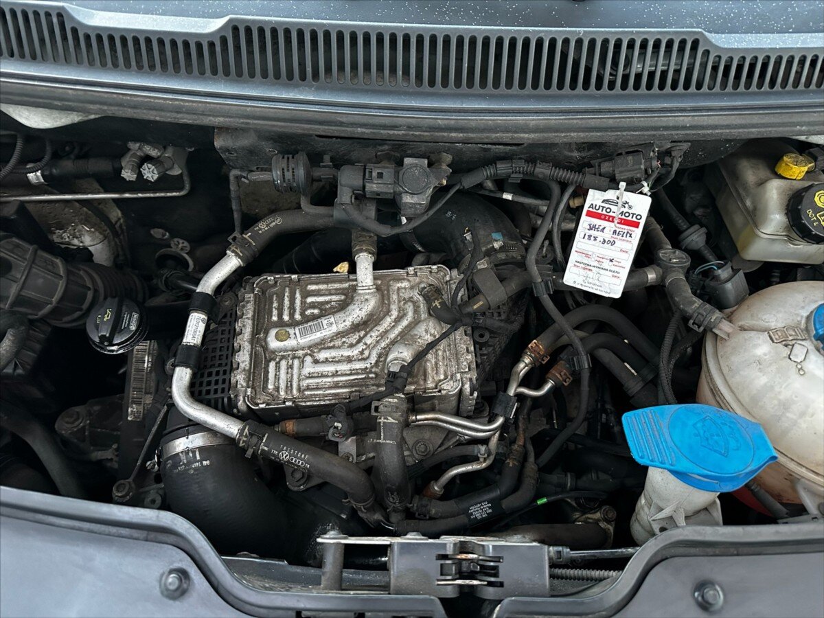 Volkswagen Caravelle Kombi 2,0 l 75 kw