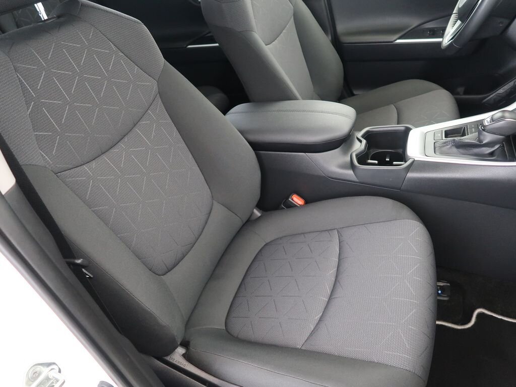 Toyota RAV4 SUV / Terénní 2,5 l 131 kw