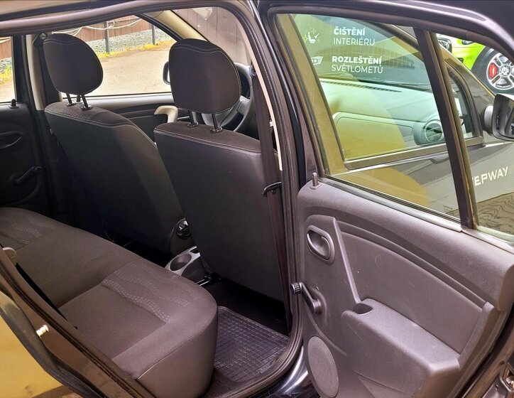 Dacia Sandero Hatchback 1,6 l 62 kw