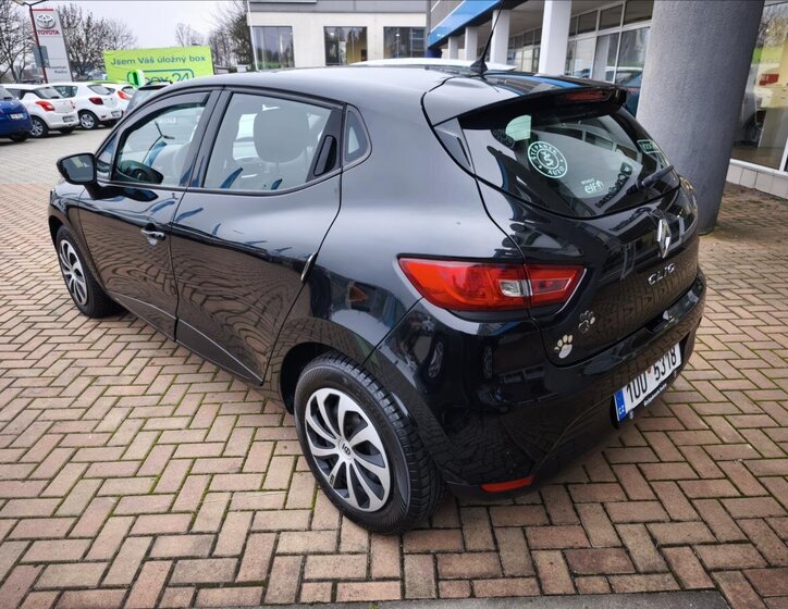 Renault Clio Hatchback 1,1 l 54 kw