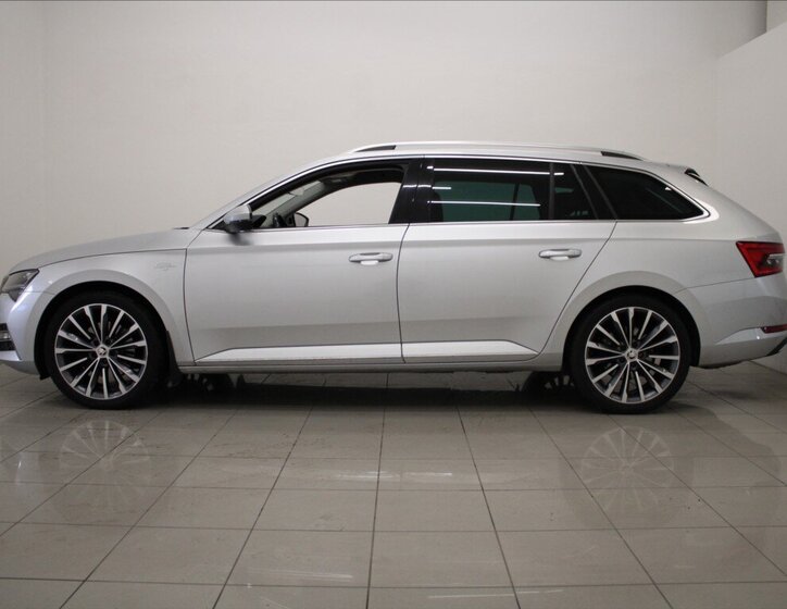 Škoda Superb 5