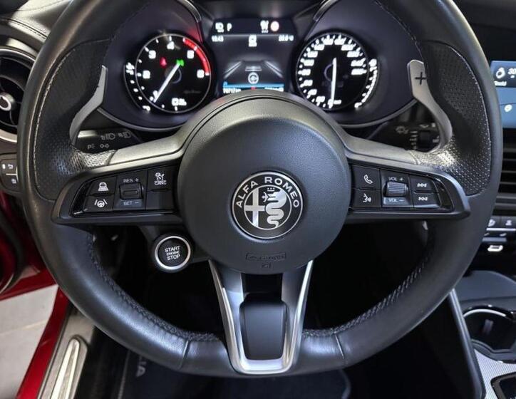 Alfa Romeo Giulia 18