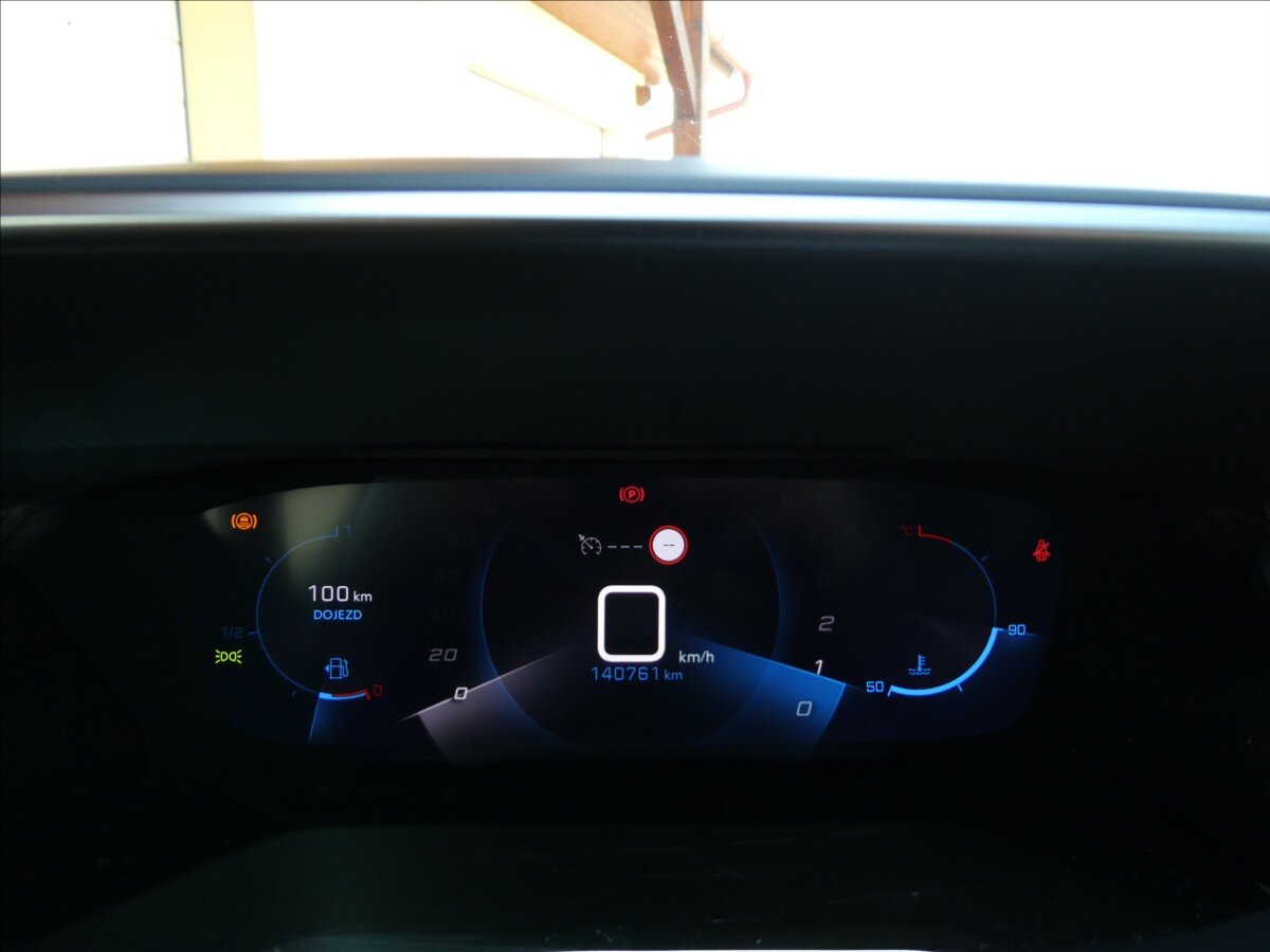 Peugeot 2008 SUV / Terénní 1,2 l 96 kw