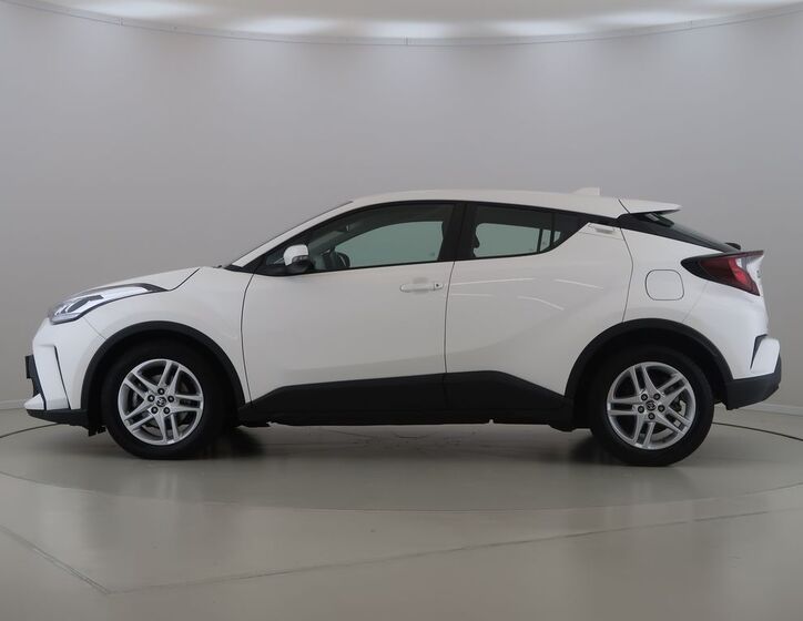 Toyota C-HR 8