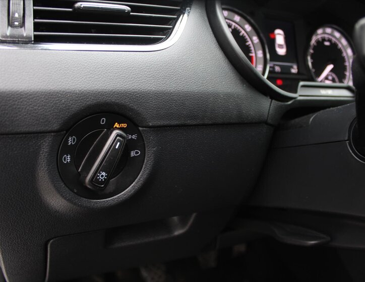 Škoda Octavia Liftback 1,6 l 85 kw