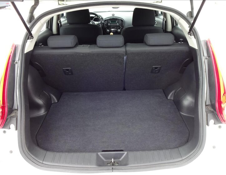 Nissan Juke Hatchback 1,6 l 86 kw