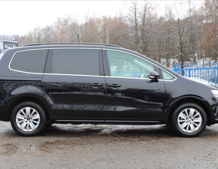 Volkswagen Sharan MPV 2,0 l 110 kw