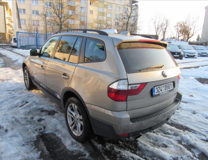 BMW X3 SUV 2,0 l 130 kw