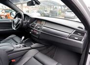 BMW X6 28