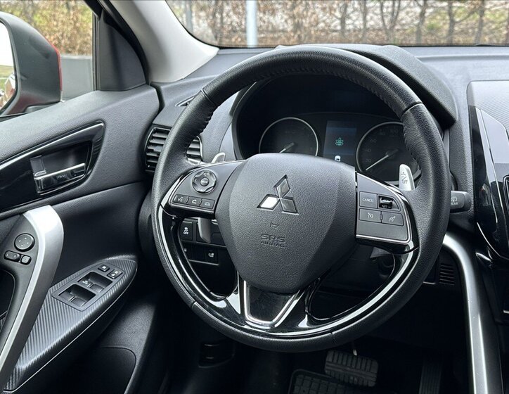 Mitsubishi Eclipse Cross SUV / Terénní 2,4 l 138 kw