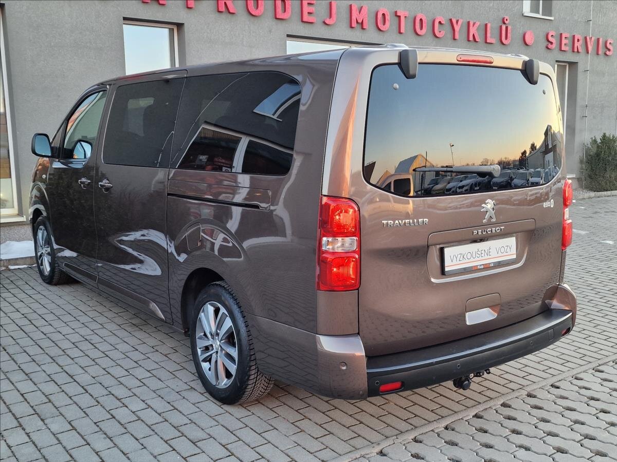 Peugeot Traveller MPV 2,0 l 130 kw