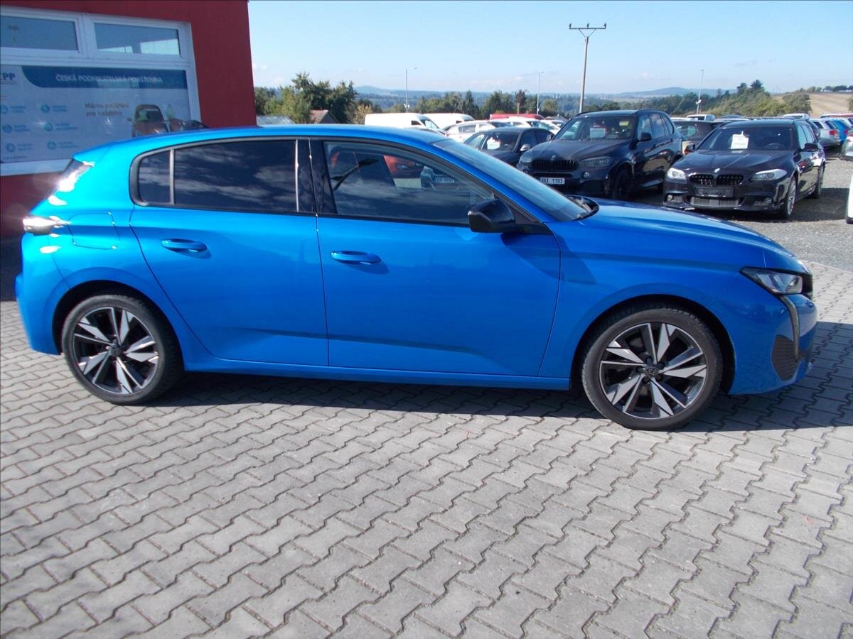 Peugeot 308 Hatchback 1,5 l 96 kw