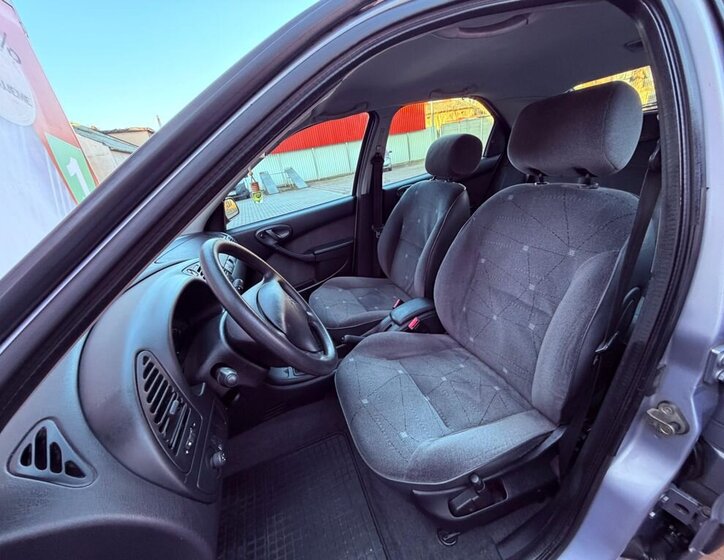 Citroën Xsara Hatchback 2,0 l 66 kw