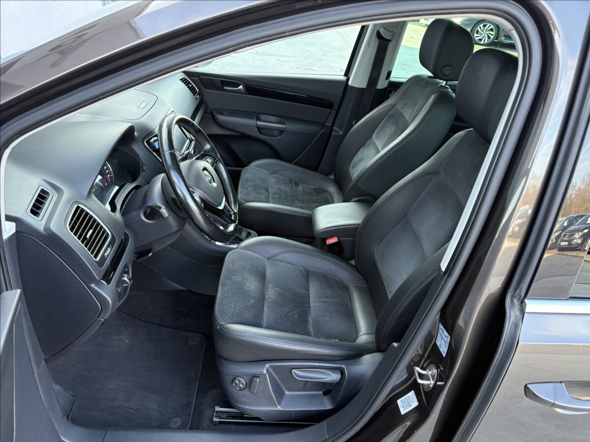 Volkswagen Sharan Kombi 2,0 l 110 kw