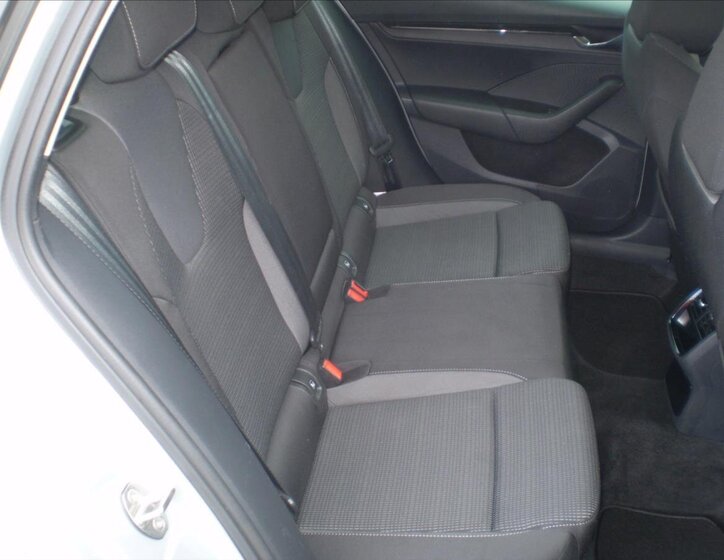 Škoda Octavia Kombi 999,0 81 kw