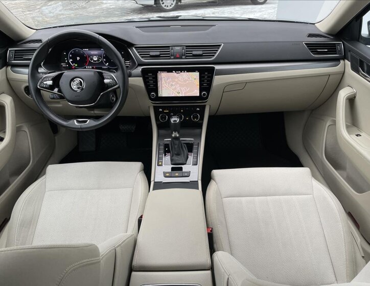 Škoda Superb Liftback 1,5 l 110 kw