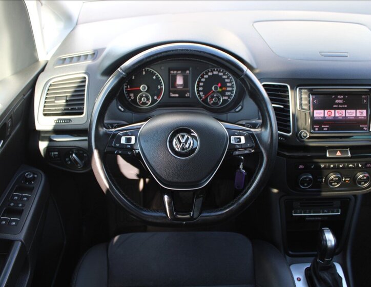 Volkswagen Sharan 11