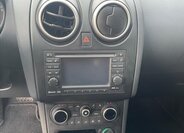 Nissan Qashqai SUV / Terénní 2,0 l 110 kw