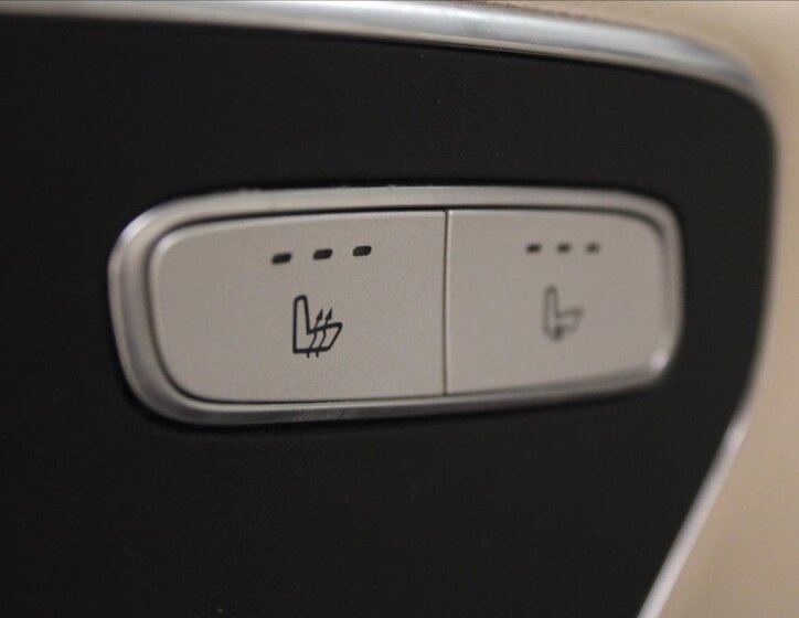 Mercedes-Benz Třídy V Kombi 2,1 l 140 kw