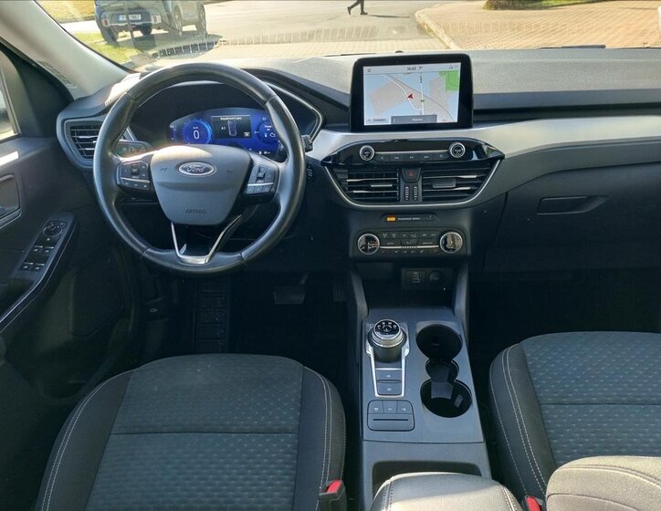 Ford Kuga SUV / Terénní 2,5 l 165 kw