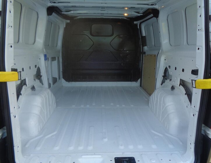 Ford Transit Custom Ostatní 2,0 l 77 kw