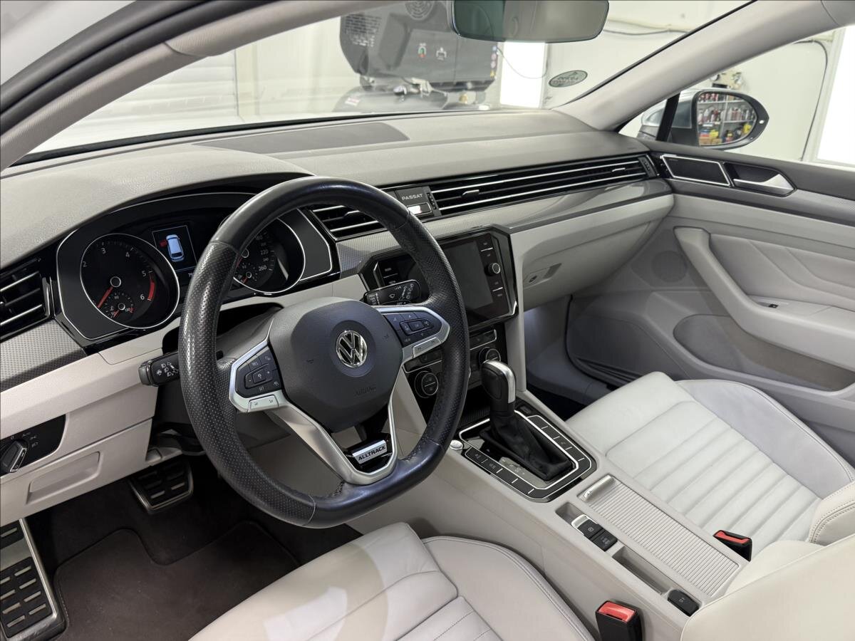 Volkswagen Passat Kombi 2,0 l 140 kw