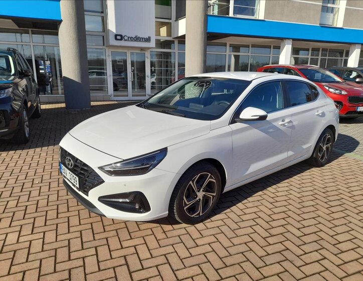 Hyundai i30 Liftback 998,0 88 kw