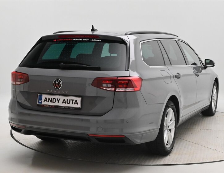 Volkswagen Passat Kombi 2,0 l 110 kw