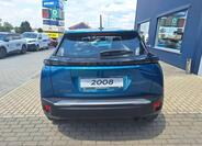Peugeot 2008 4