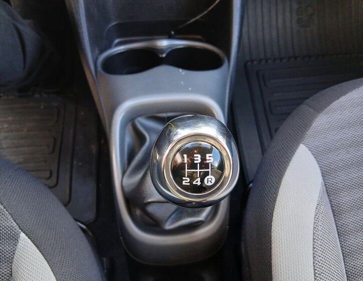 Toyota Aygo Hatchback 998,0 53 kw