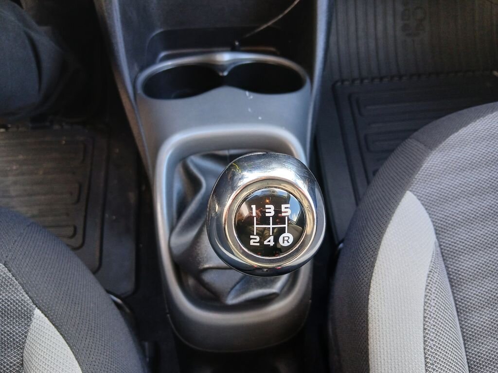 Toyota Aygo Hatchback 998,0 53 kw